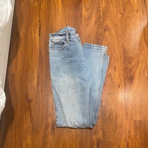 Brandy Melville Quinn jeans